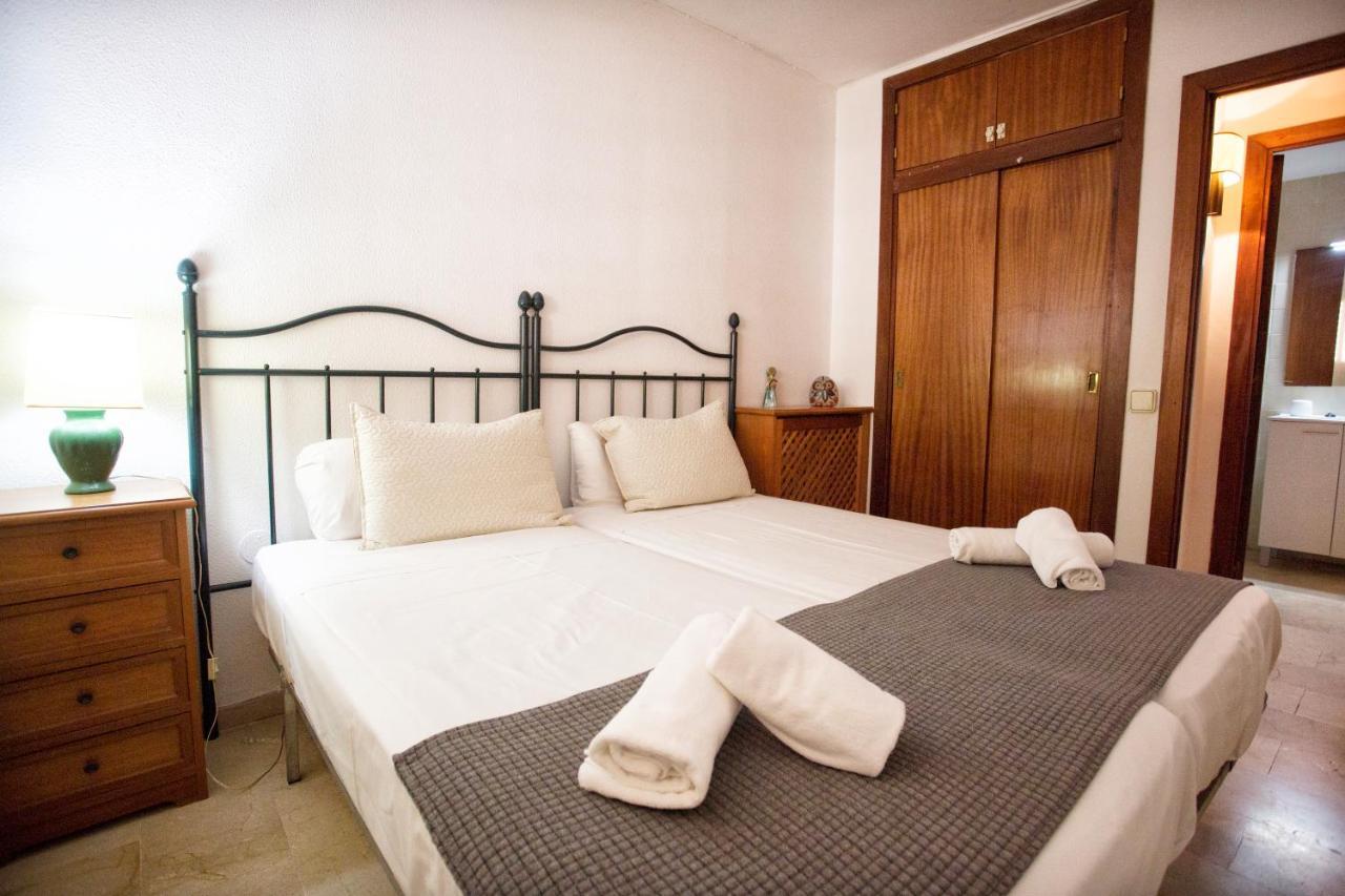 Capellans Vista Mar Apartamentos Салоу Екстериор снимка