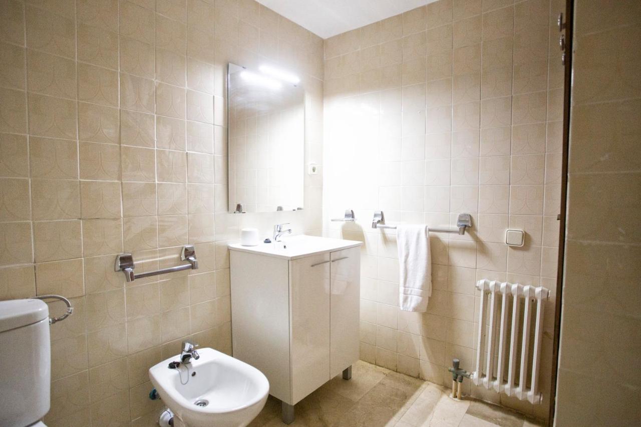 Capellans Vista Mar Apartamentos Салоу Екстериор снимка